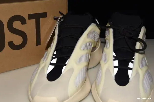Boost 700 Yeezy Adidas V3 Azael FW4980 0626